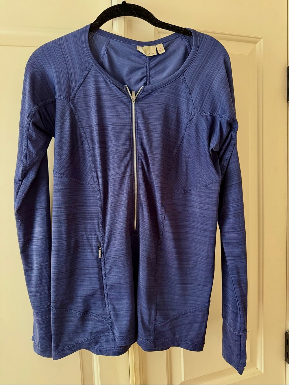 ATHLETA UPF Long Sleeve Half Zip Navy Top Women’s Medium - Excellent!
